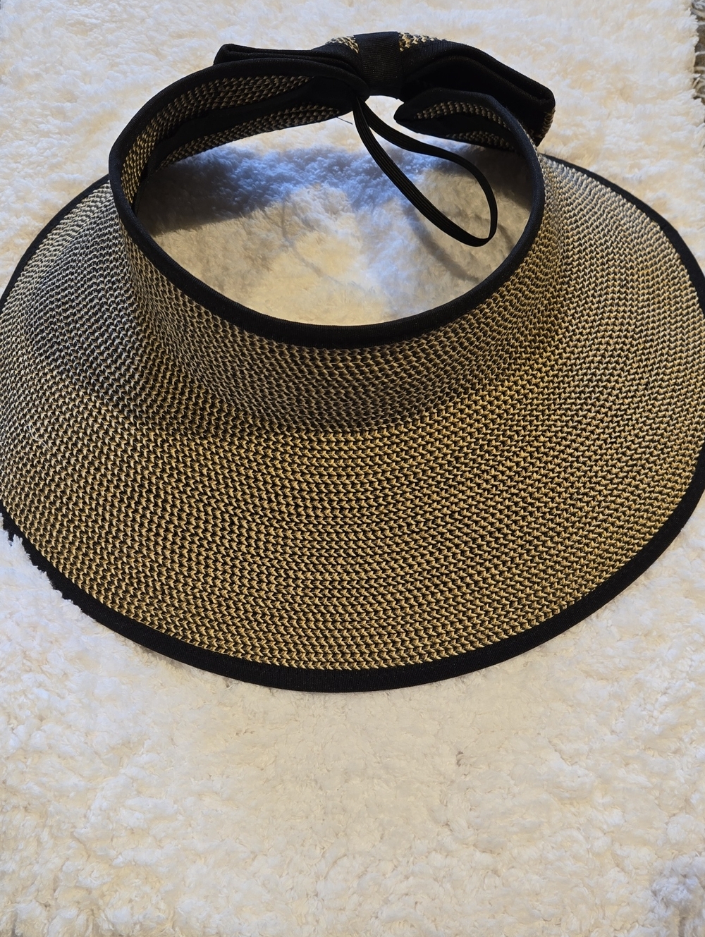 Woman's SUN VISOR